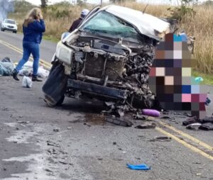 GRAVE ACIDENTE DEIXA DUAS VÍTIMAS FATAIS PRÓXIMO A ITAPETINGA - Fala Livre