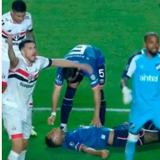 MORRE O ZAGUEIRO IZQUIERDO, QUE SOFREU ATAQUE CARDÍACO NO JOGO CONTRA O SÃO PAULO