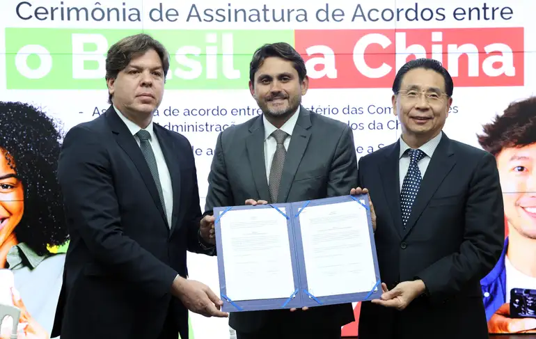 SPACESAIL DA CHINA ASSINA ACORDO COM O BRASIL E PREVÊ INÍCIO DAS OPERAÇÕES NO PAÍS EM 2025