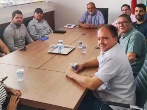 ITAPETINGA | VEREADORES DE OPOSIÇÃO QUE DECLARARAM APOIO A EDUARDO HAGGE DEVERÃO DAR AS CARTAS NO GOVERNO