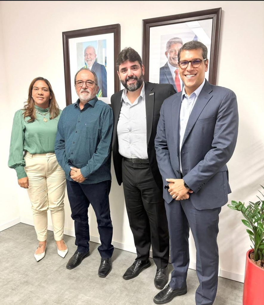 PREFEITO DE ITAPETINGA EDUARDO HAGGE CUMPRIU AGENDA NA CAPITAL DO ESTADO - Fala Livre