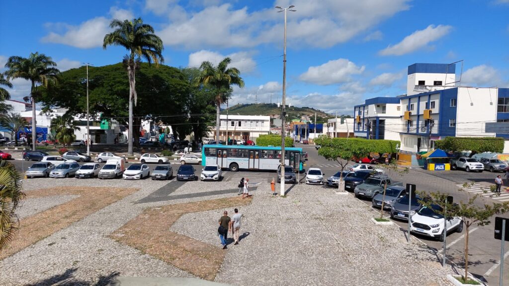 TEMPO FIRME E ENSOLARADO NA CAPITAL DA PECUÁRIA; SEM PREVISÃO DE CHUVA