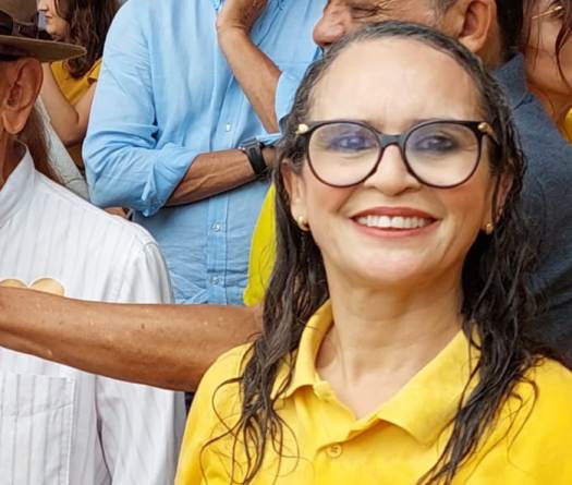 ITAPETINGA | ZEZÉ GOMES HAGGE CONFIRMA QUE SERÁ CANDIDATA À DEPUTADA ESTADUAL