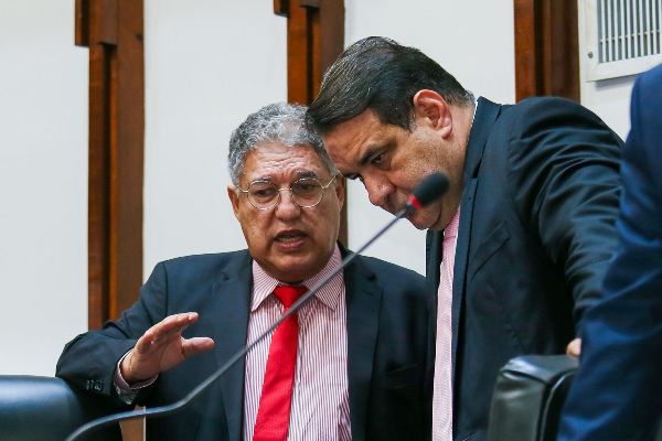 ROSEMBERG PINTO LAMENTA MORTE DE ALAN SANCHES "INAUGURAMOS UMA RELAÇÃO DE MUITA MATURIDADE NA CASA LEGISLATIVA"