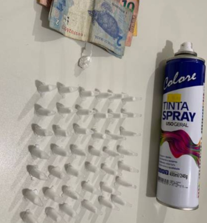 Flagrante em Itapetinga: Duas pessoas são apresentadas no Complexo Policial