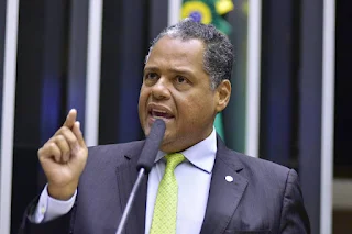 Antônio Brito gera questionamentos ao não participar de agenda de Jerônimo Rodrigues na Exposição de Itapetinga