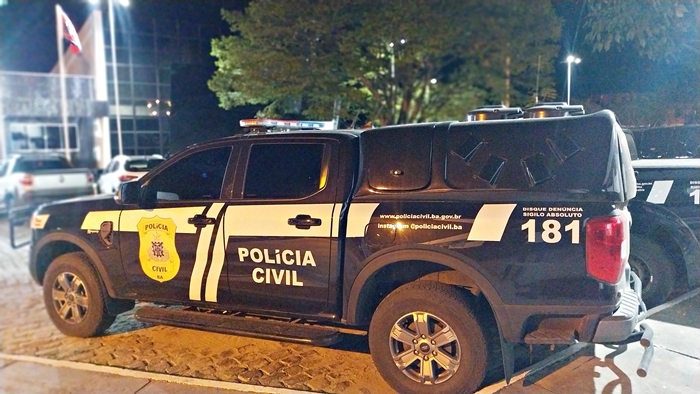 Ex-mulher é presa em Itapetinga suspeita de matar pedreiro queimado; filha foi indiciada