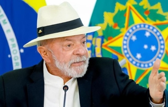 LULA DIZ AGUARDAR FALA DE TRUMP SOBRE TARIFAÇO: "BRASIL NÃO ACEITA DESAFORO"