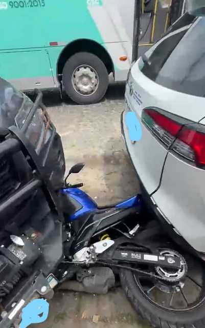 Acidente De Trânsito Mobiliza Comutran Em Itapetinga -
