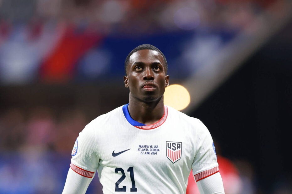 Tim Weah, da seleção dos EUA, suspenso por dois jogos após cartão vermelho na Copa América
