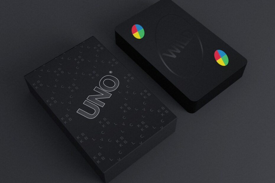 Blvck Paris faz parceria com UNO para nova coleção minimalista preta