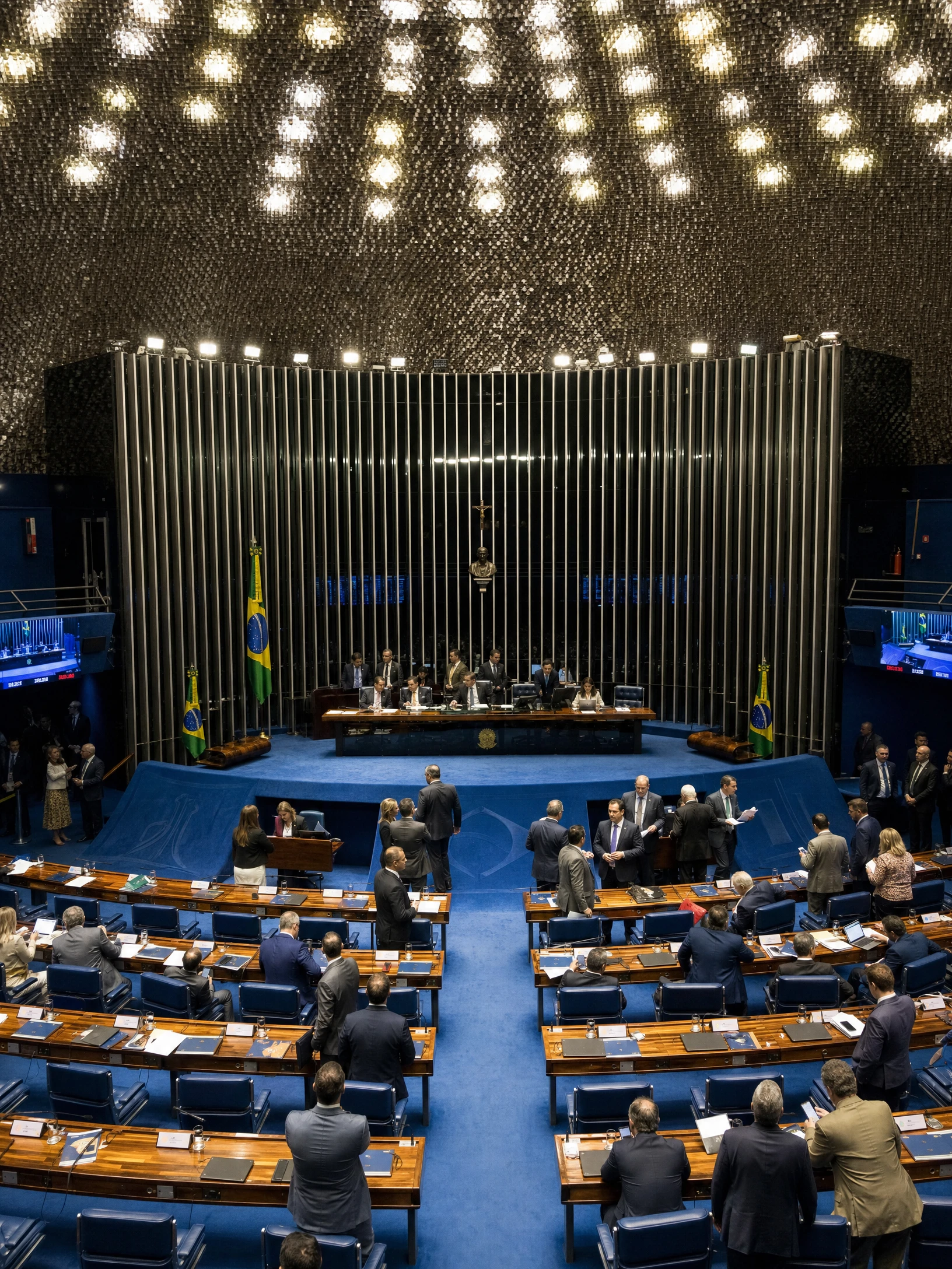 Senado aprova fim da escala 6×1: o que muda para os trabalhadores brasileiros
