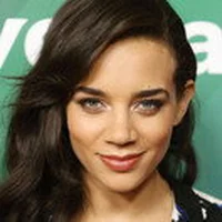 Hannah John-Kamen interpreta em Vingadores: Doutor Destino