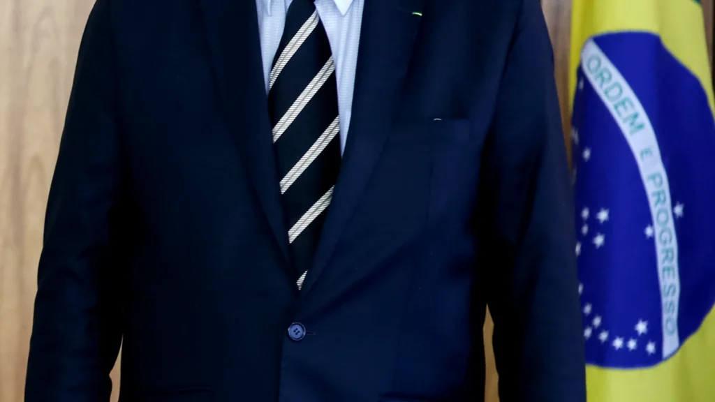 Bolsonaro tem crise de solucos por 36 horas: entenda o caso