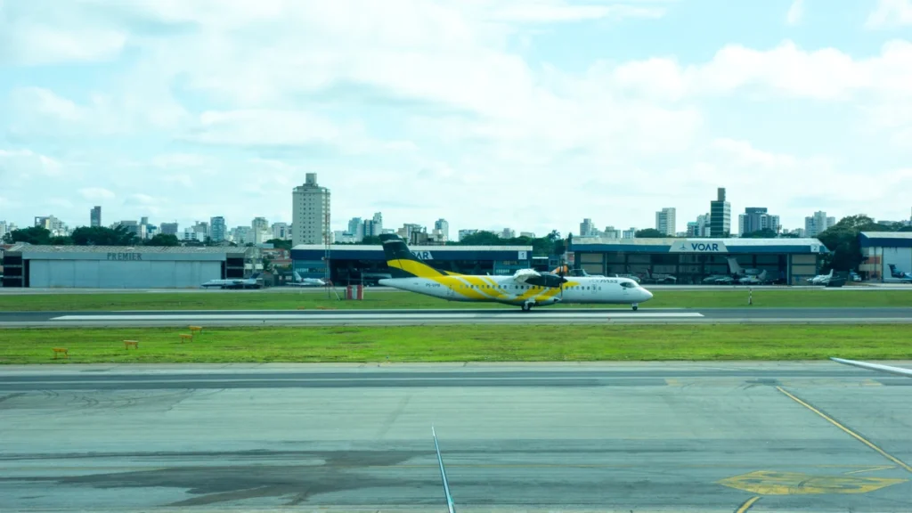 Pf indicia dono da voepass e mais 15 por queda de avião que matou 62 em vinhedo