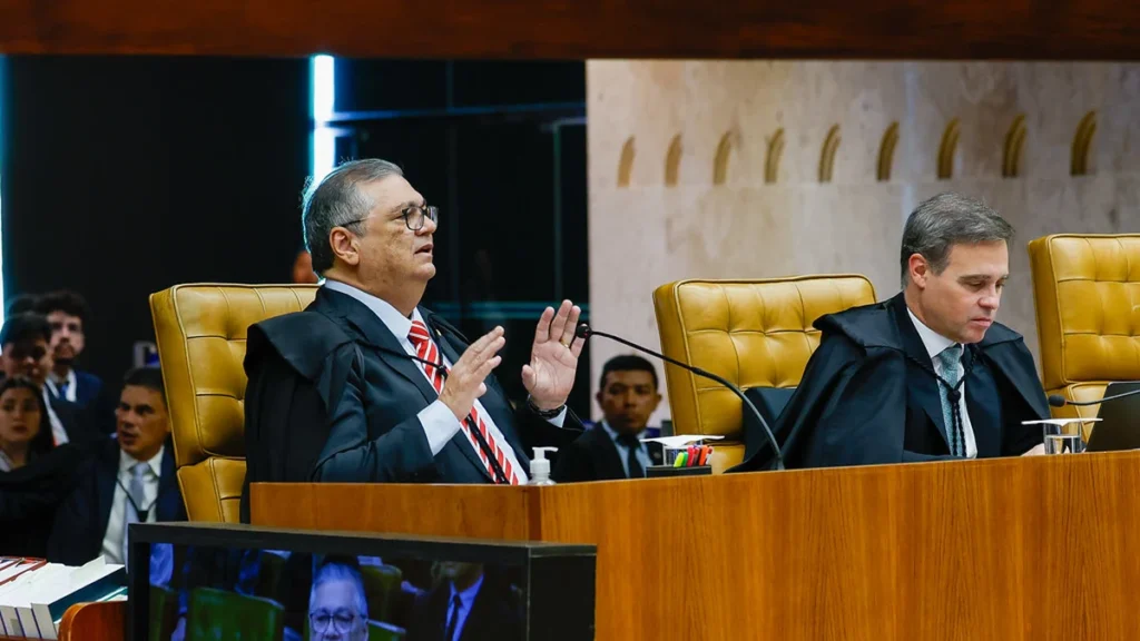 Stf manda 7 tribunais devolverem penduricalhos: moraes cita pagamentos exorbitantes de até r$ 495 mil