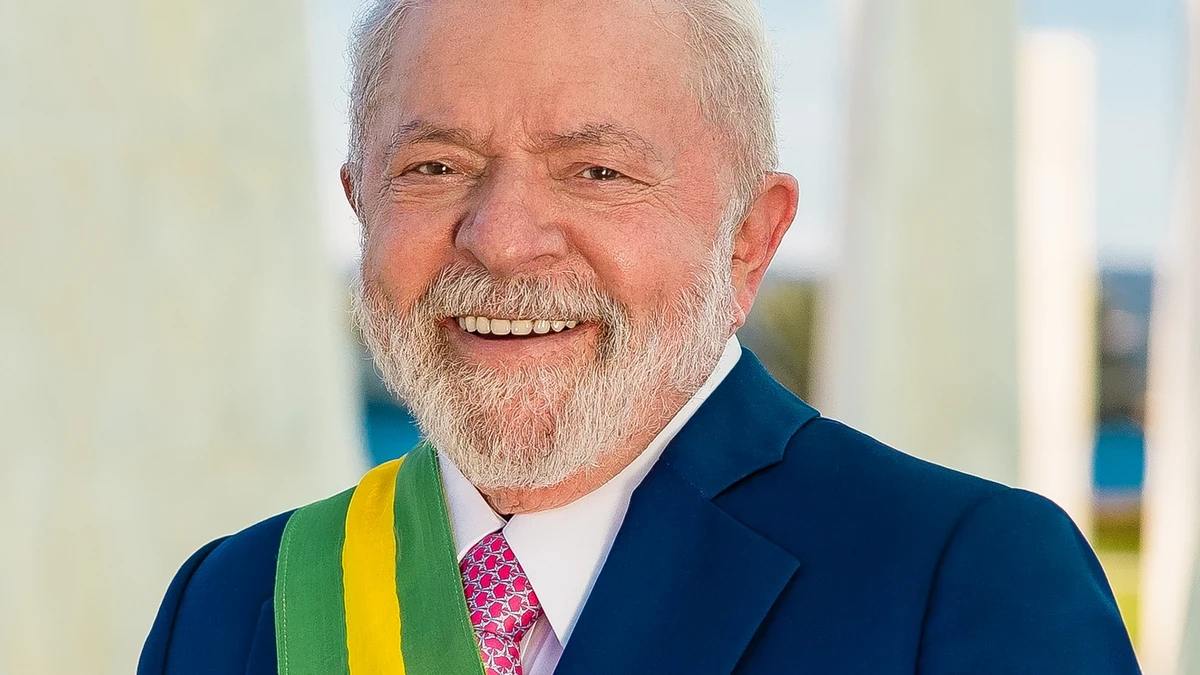 Pesquisa quaest de agosto: lula lidera com 39%, flávio bolsonaro aparece com 30% e eleitores independentes mudam o jogo
